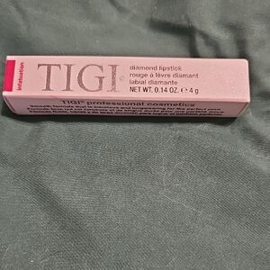 TIGI Diamond Lipstick - Infatuation Shade
